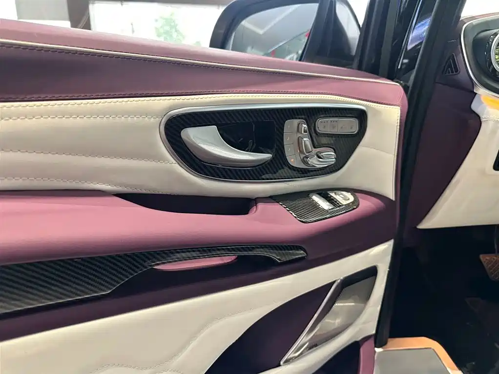 Mercedes-Benz Vito 2024 2.0T Elite Edition 7-Seater фото 9