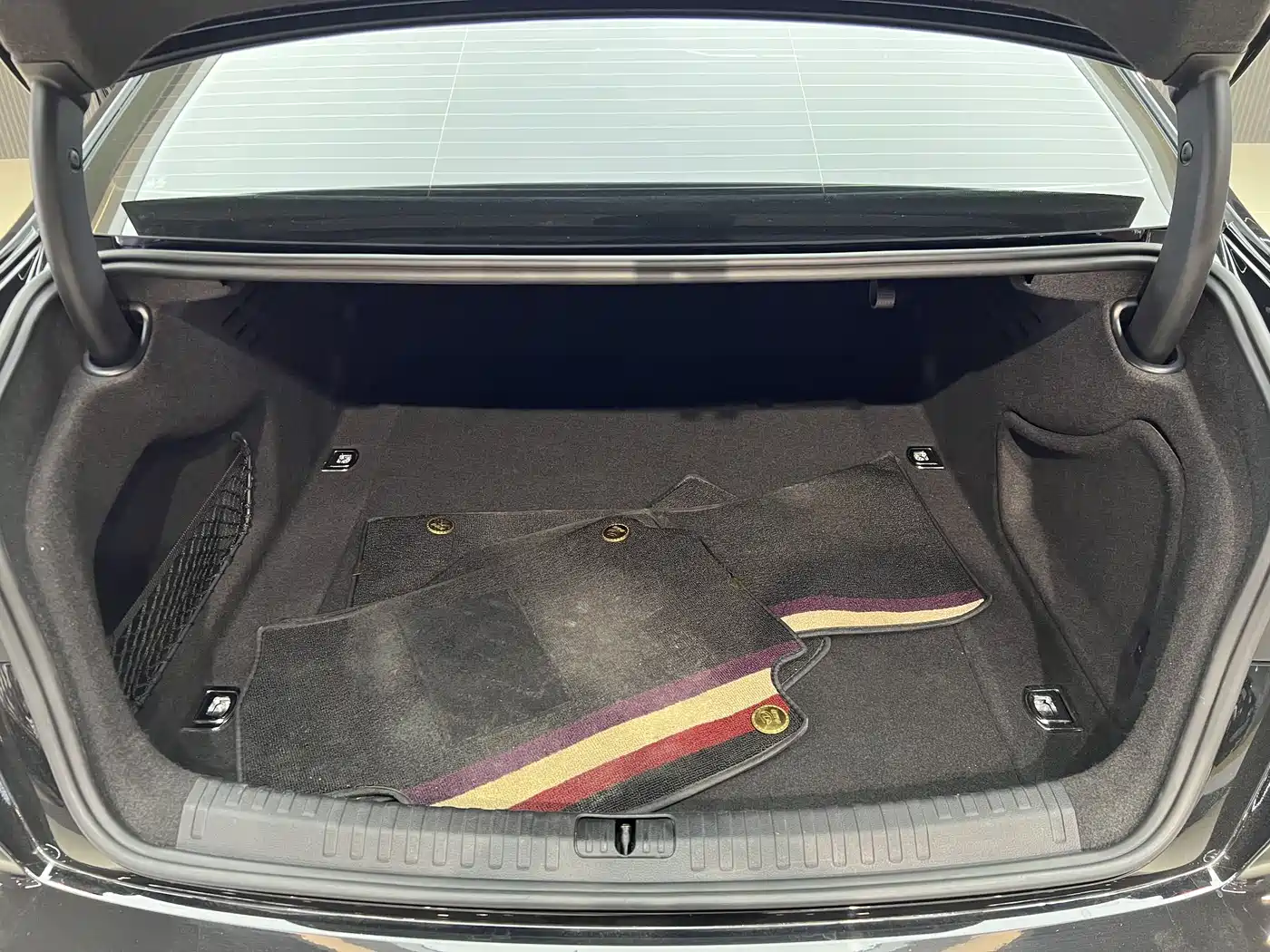 Audi A6L 2019 40 TFSI Luxury Dynamic фото 21