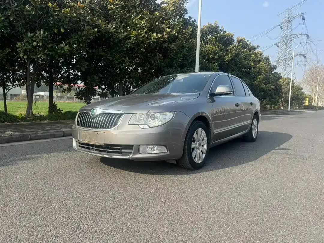 Škoda Superb 2012 1.8TSI Automatic Elegance Edition