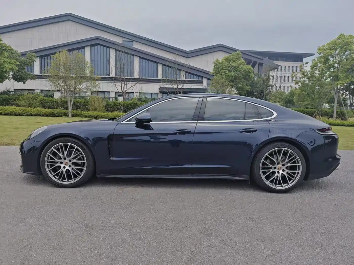 Porsche Panamera 2023 Panamera 2.9T фото 11