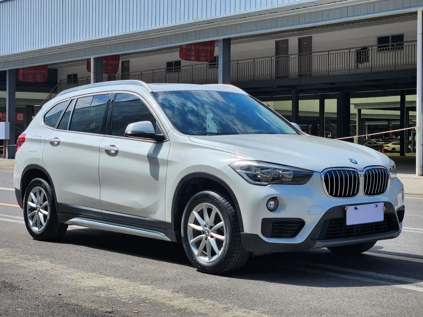 BMW X1 2019 sDrive18Li Fashion Model фото 6