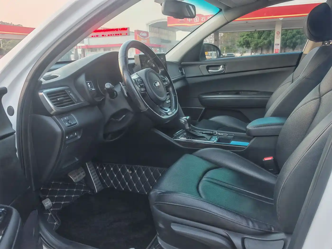 Kia K5 2016 1.6T Automatic LUX фото 10