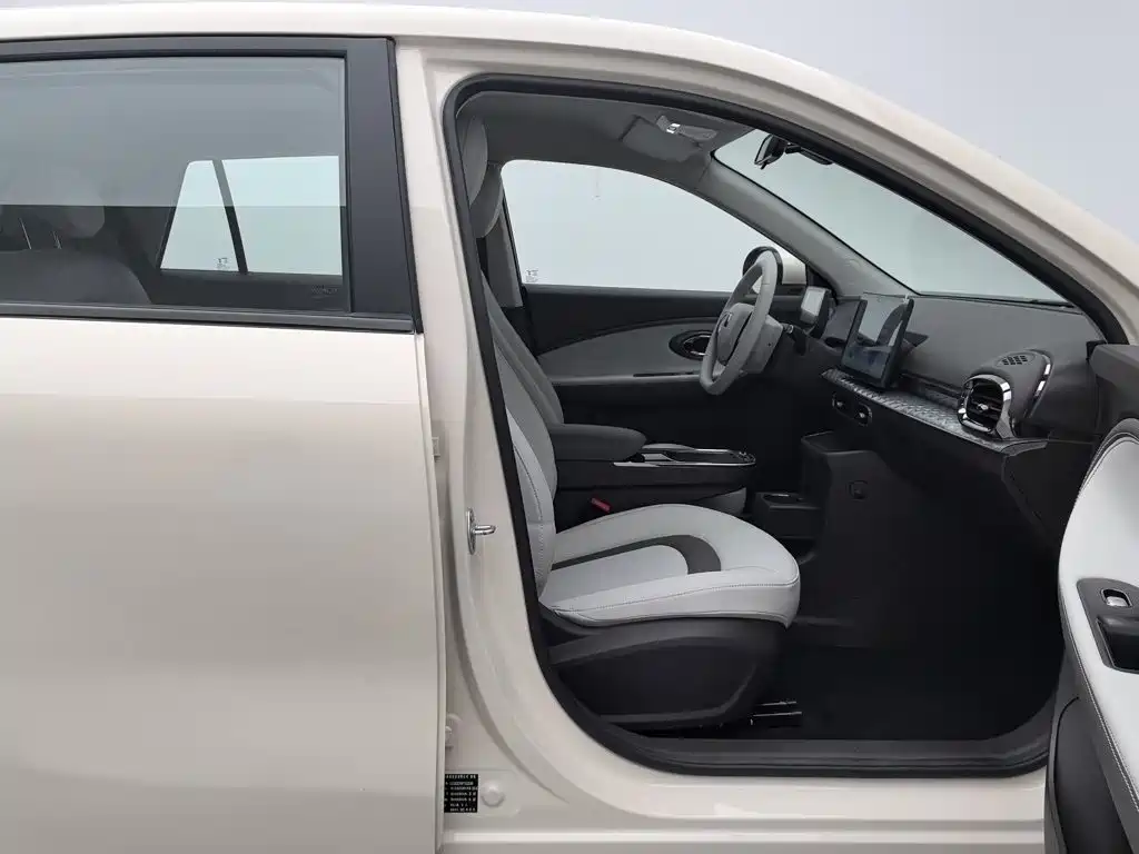 JAC Yiwei Yiwei 3 2023 2023 405km Lite