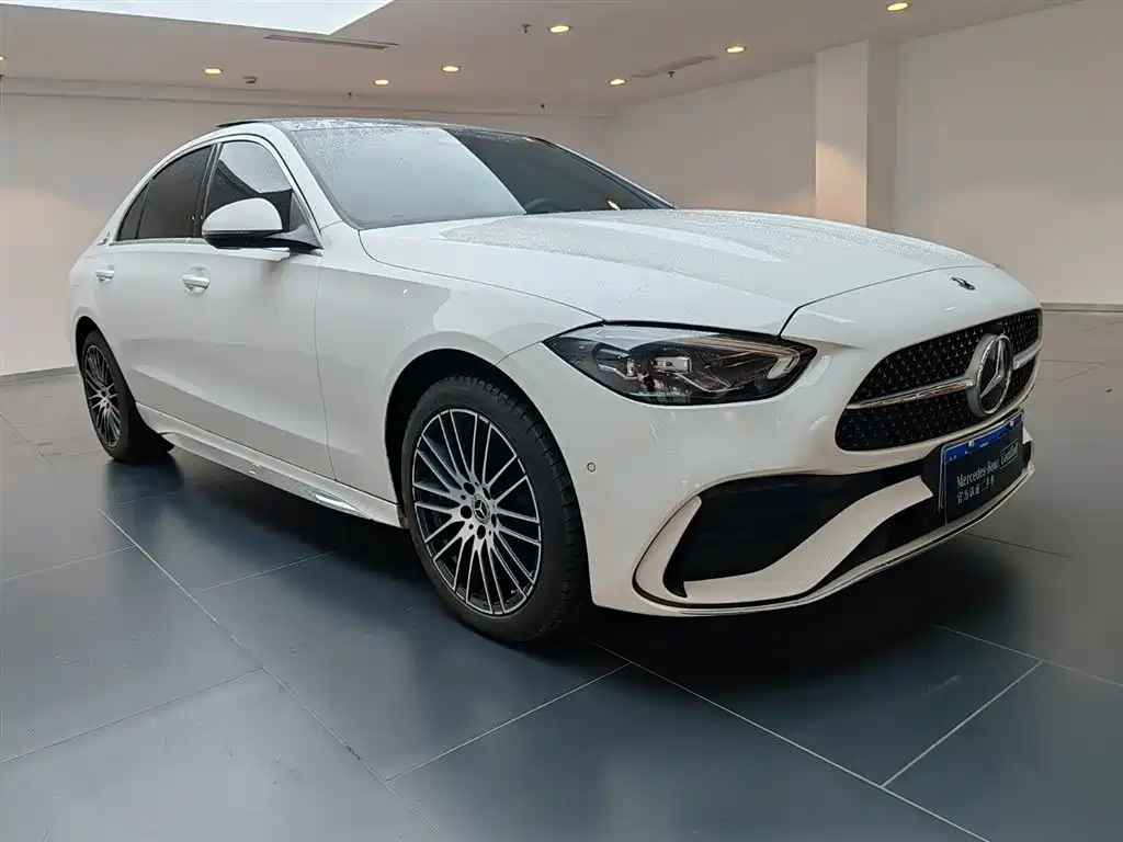 Mercedes-Benz C-Class 2024 C 260 L Sport фото 2