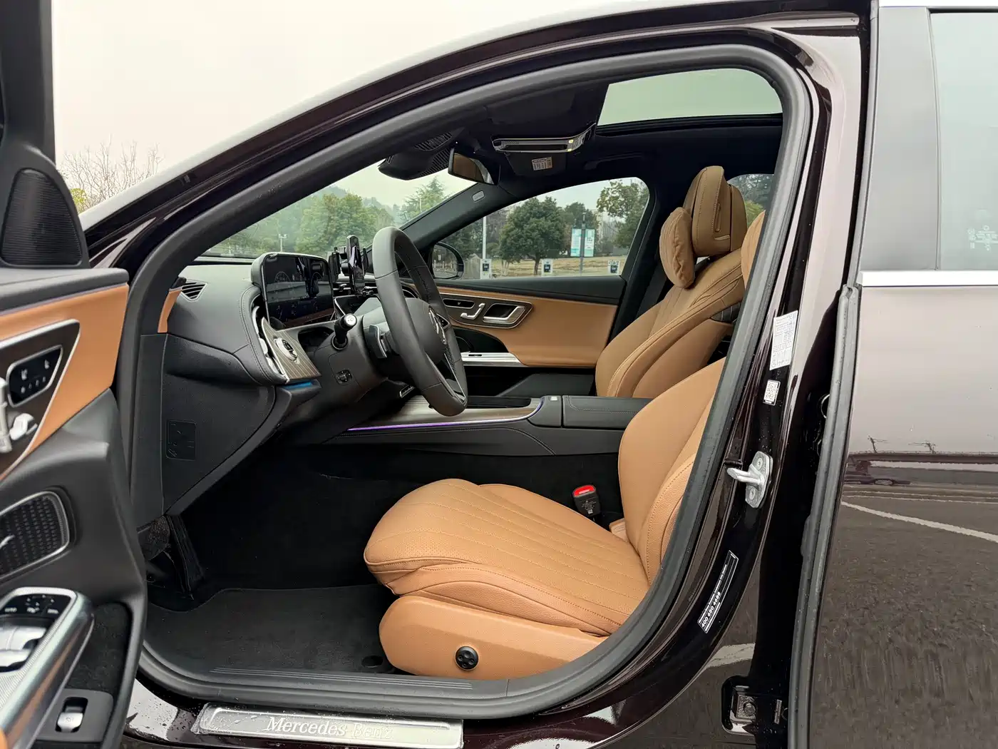 Mercedes-Benz E-Class 2024 E 300 L Fashion фото 5