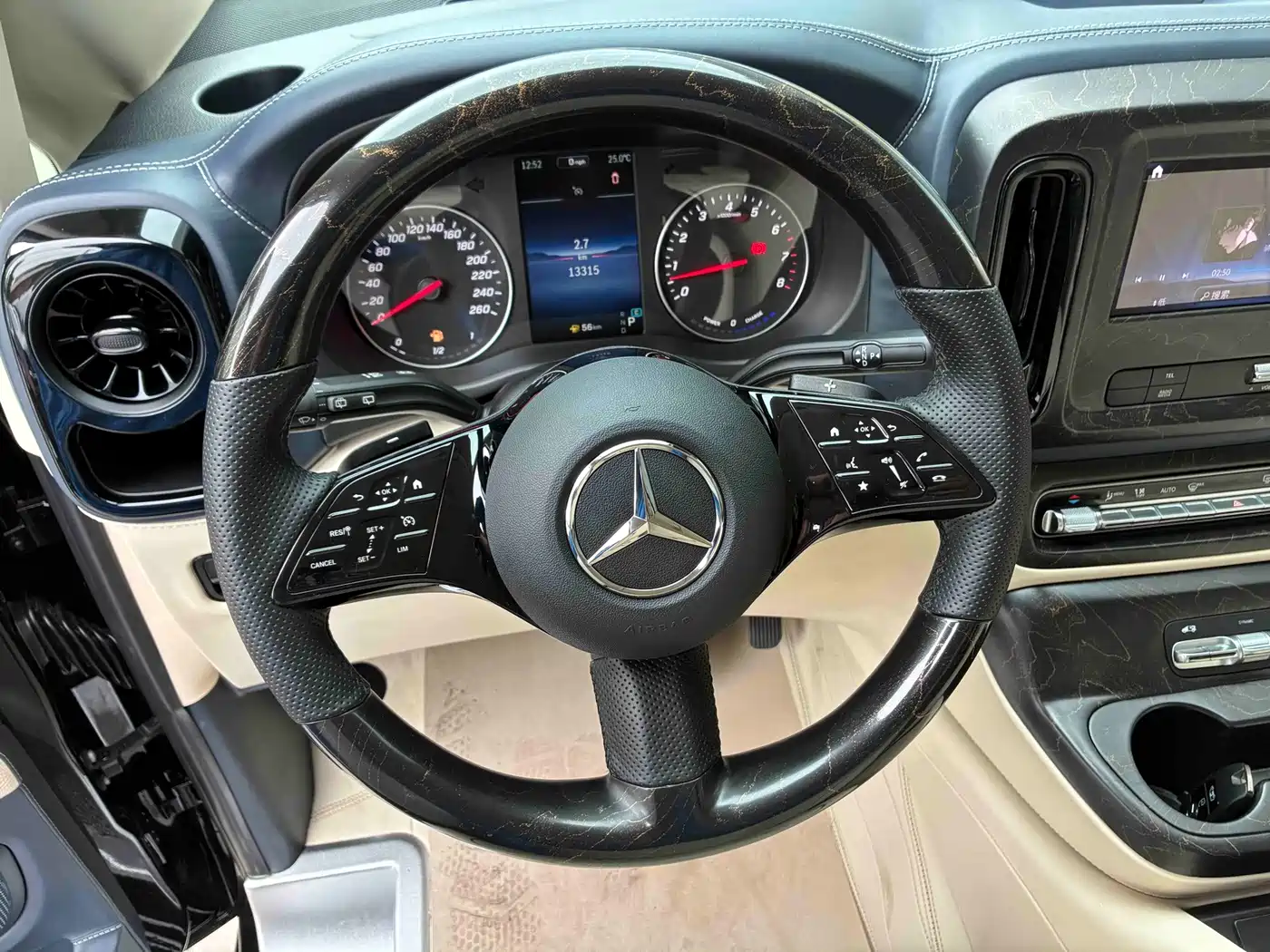 Rhein Auto Rhein Traveler 2025 2024 2.0T Vito Fashion Edition