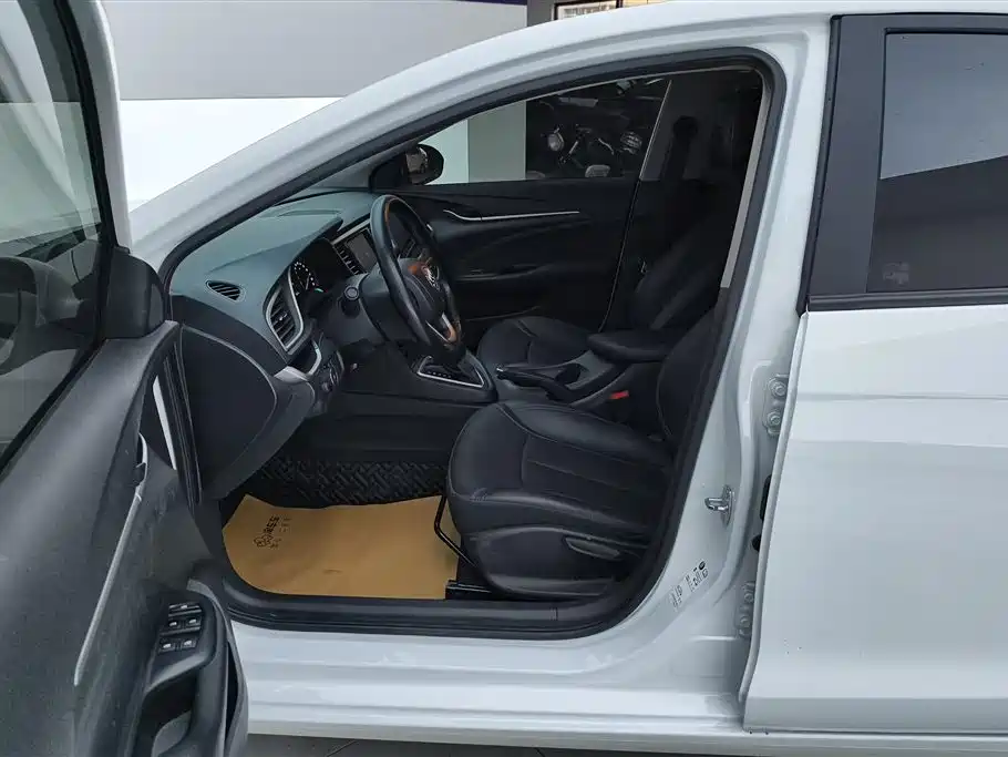 Buick Excelle 2021 Facelift Exemplar 1.5L Auto Elite фото 9