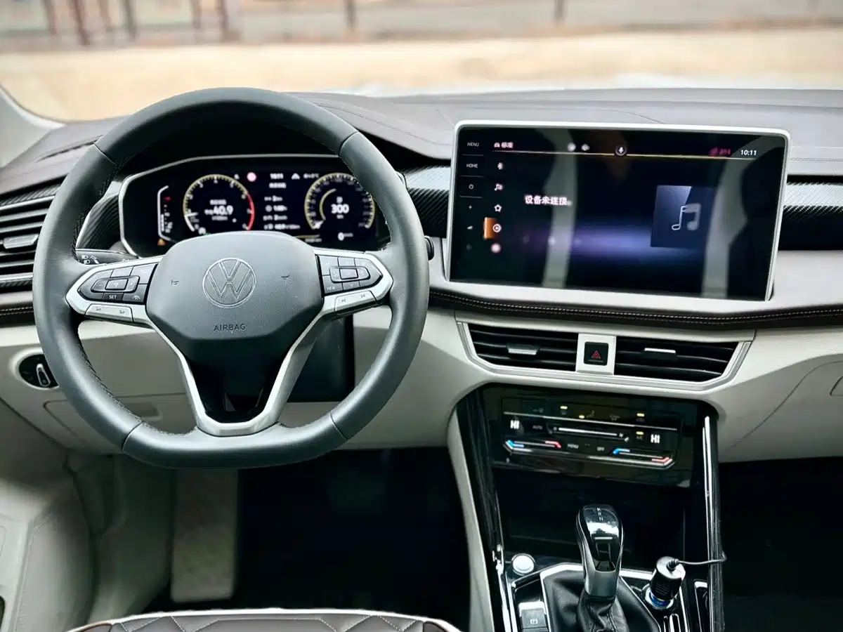 Volkswagen Tayron 2023 280TSI 2WD Luxury Plus Advanced Edition фото 21