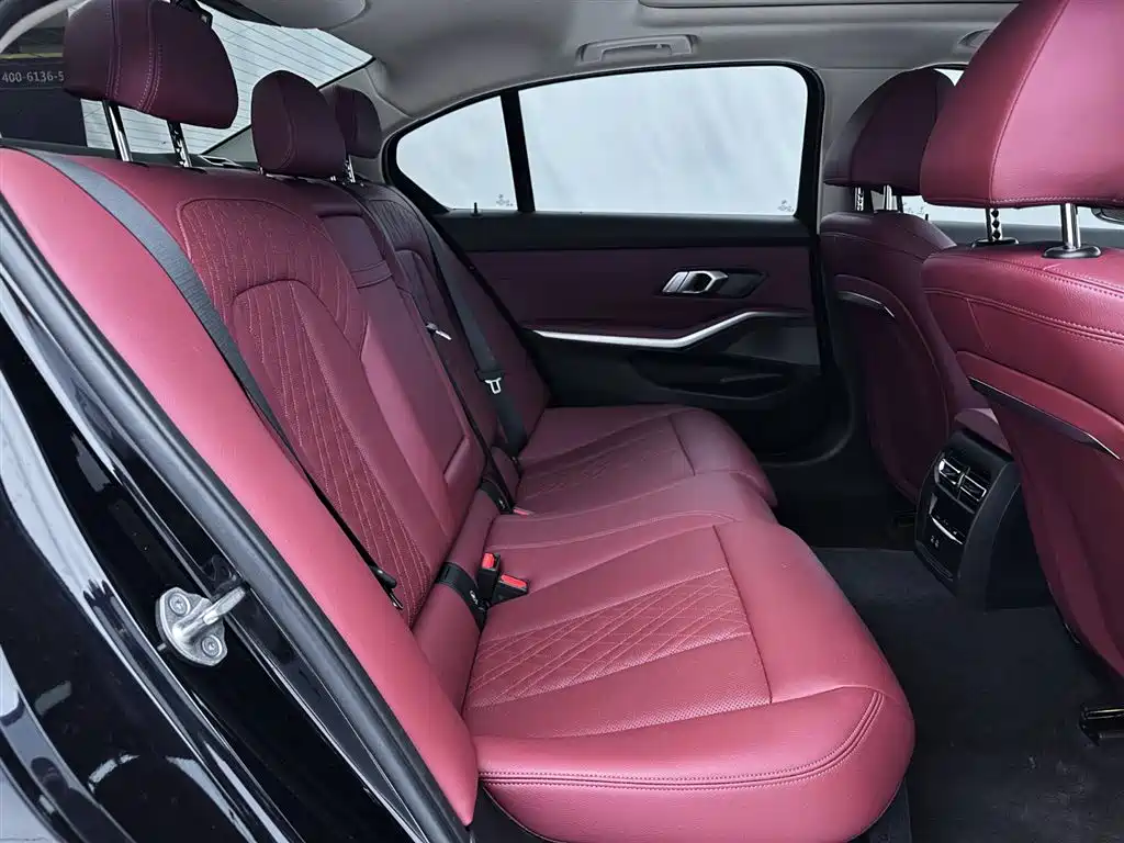BMW 3 Series 2023 320Li M Sport Package фото 23