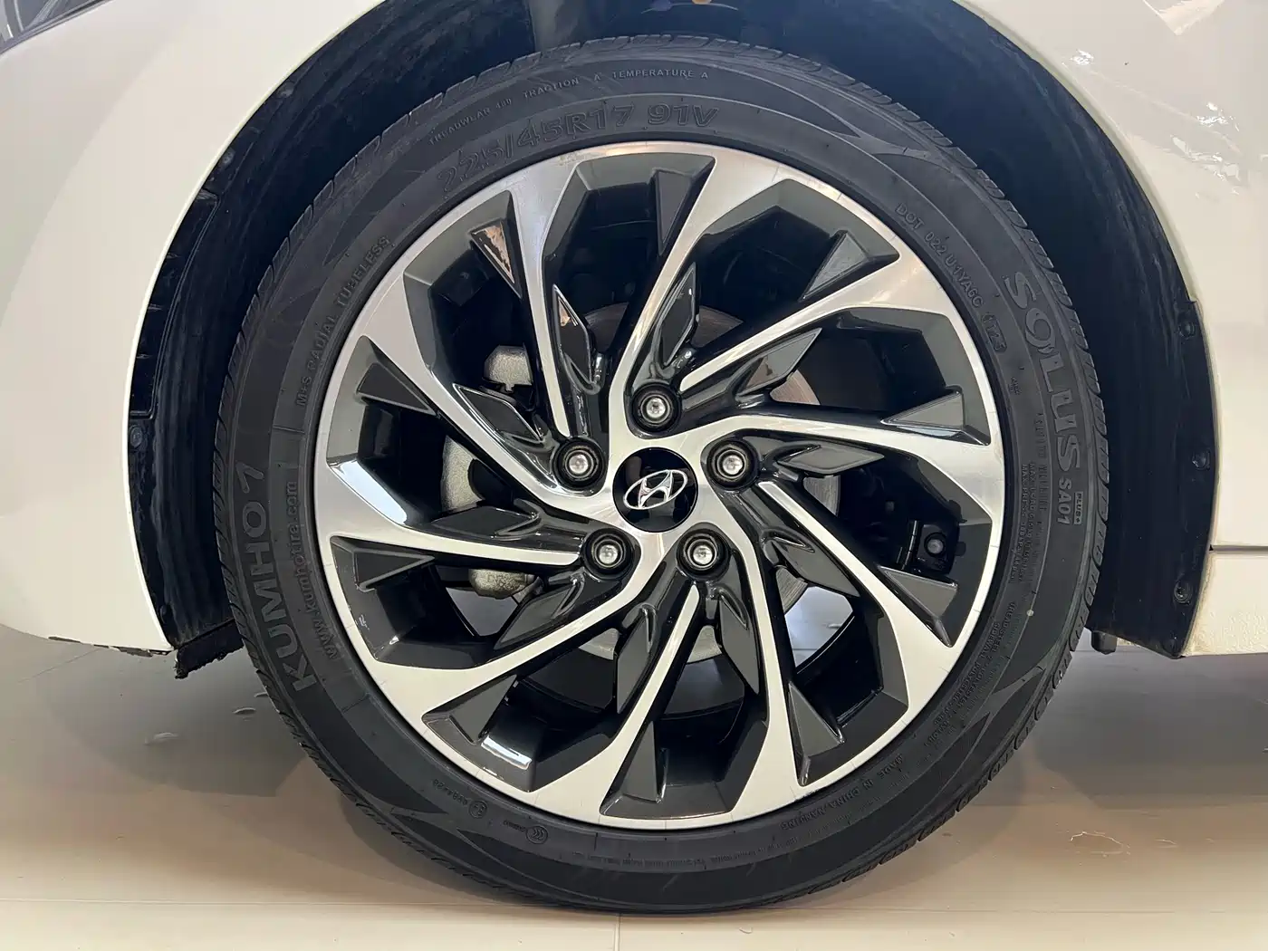 Hyundai Elantra 2020 1.5L CVT Smart Style·Elite фото 21