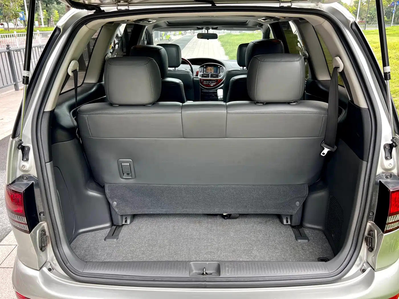 Toyota Previa 2004 2.4L AT фото 33