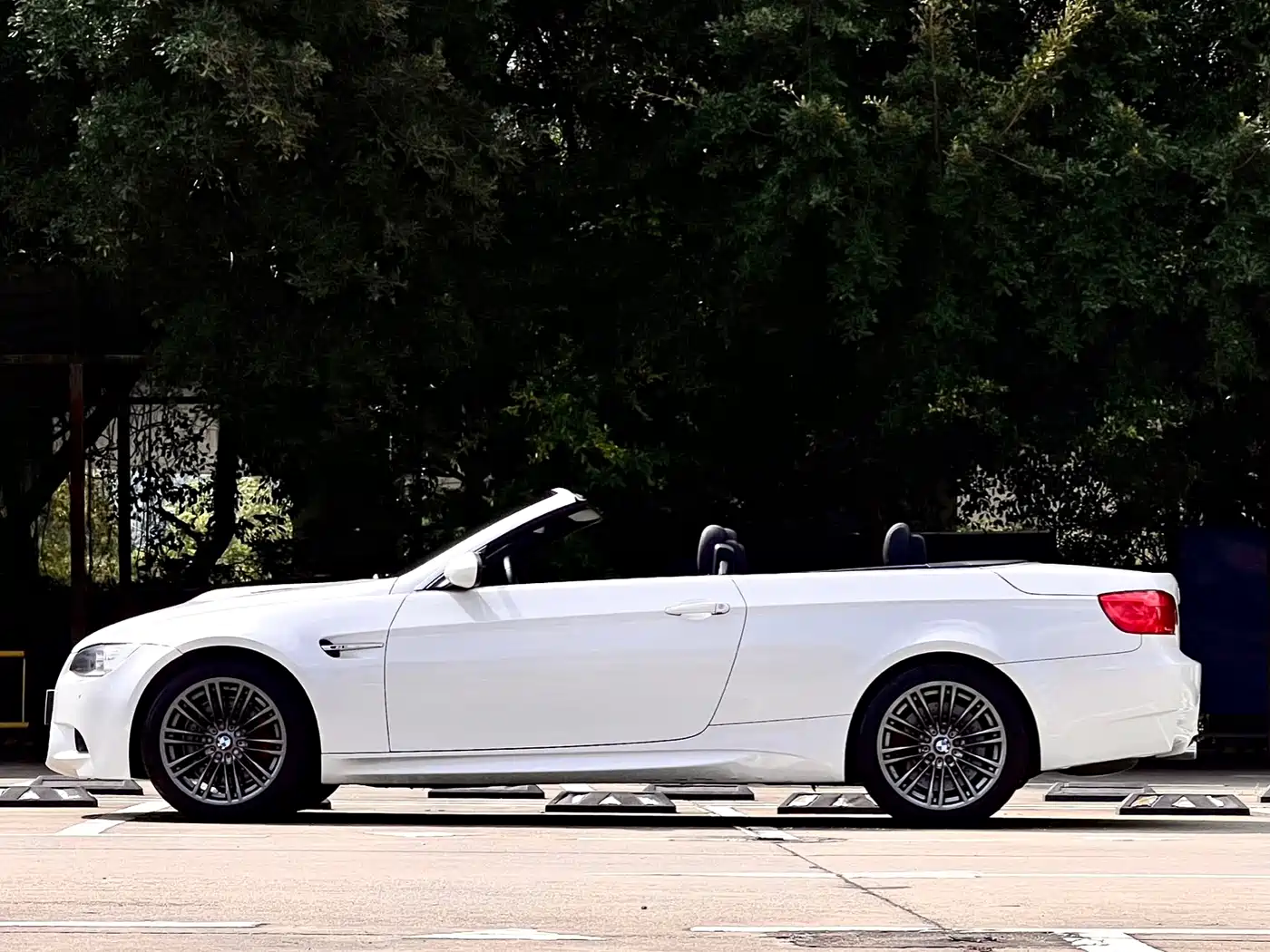BMW M3 2009 BMW M3 Convertible фото 4