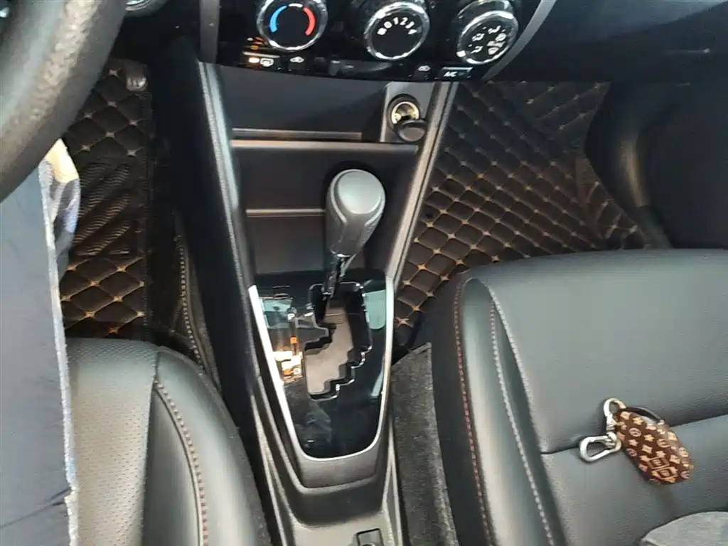 Toyota YARiS L Zhi Xuan 2022 Zhi Xuan X 1.5L CVT Luxury PLUS Edition фото 14