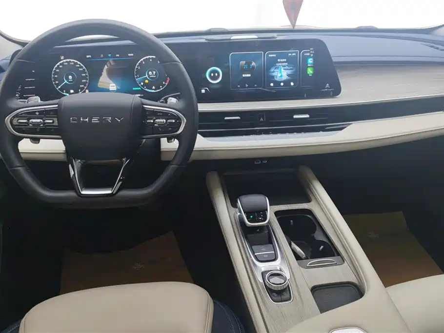 CHERY ARRIZO 8