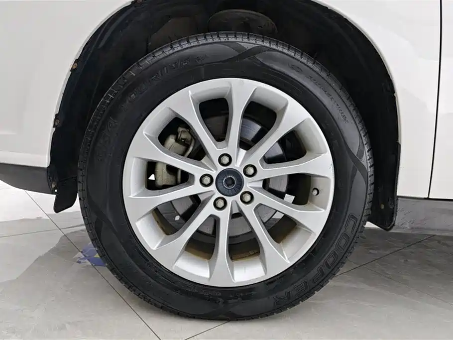 Haval H2 2017 Red Label 1.5T Manual 2WD Elite фото 6