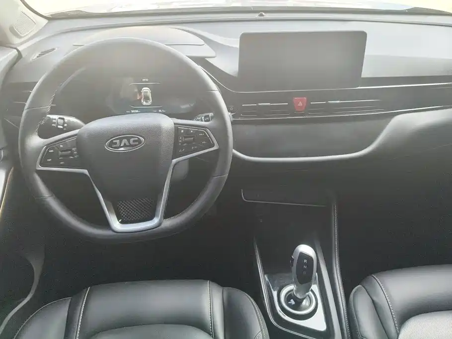 JAC Motors JAC iEVS4 2020 2019 Luxury Smart Edition