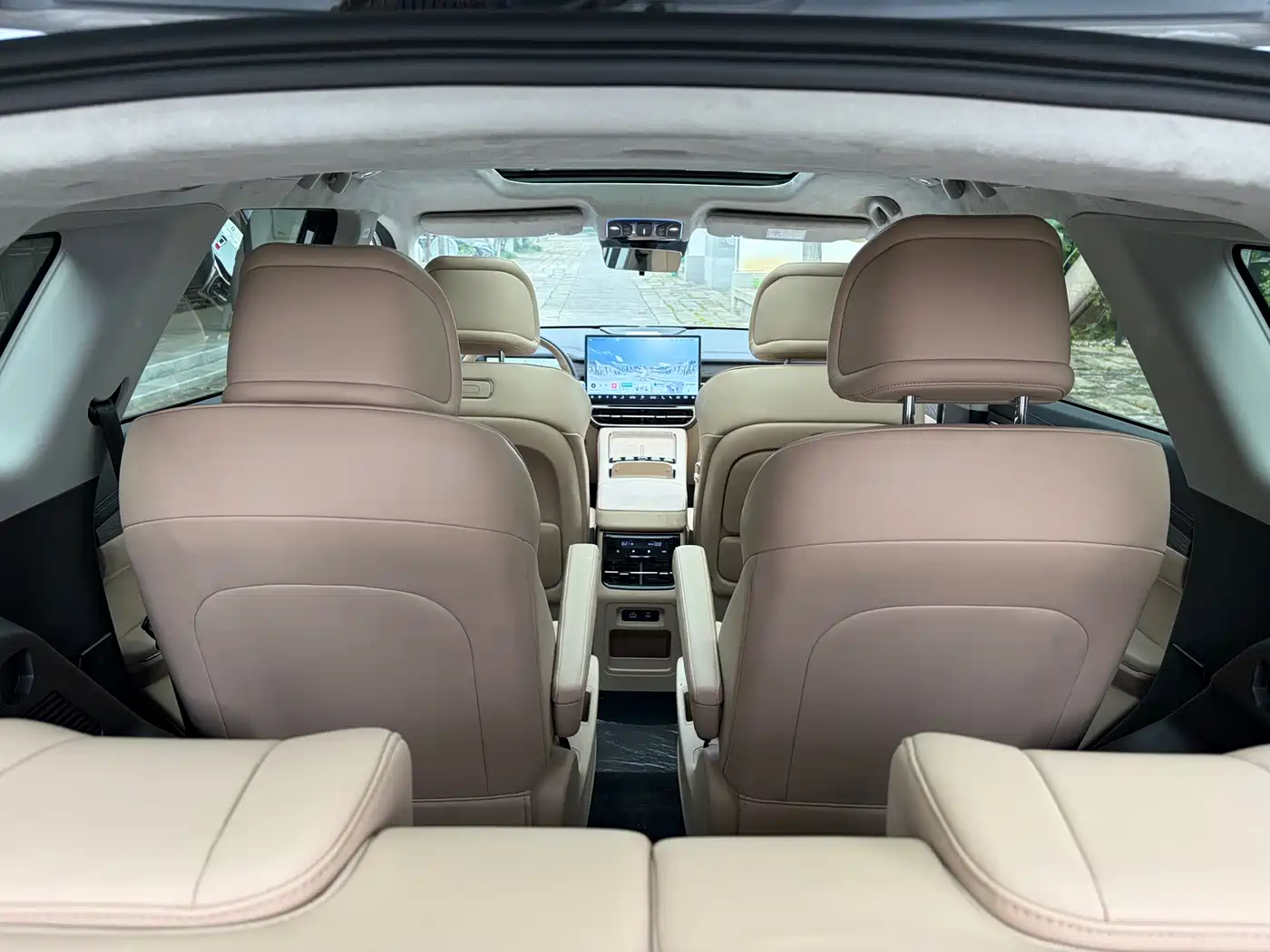 Jetour Shanhai L9 2025 2025 Model 1.5TD 2DHT Flagship 6-Seater