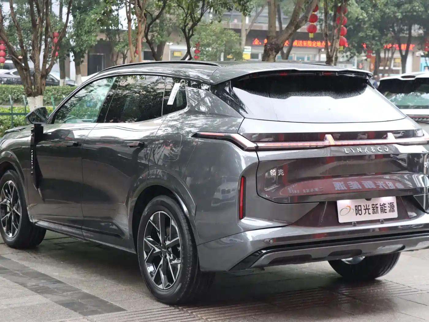 Lynk & Co 08, миниатюра 6