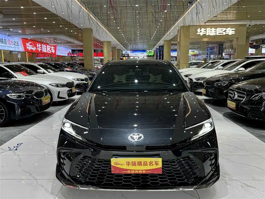 Toyota Camry 2024 Model Dual Hybrid 2.0HXS Sport Plus Edition фото 2