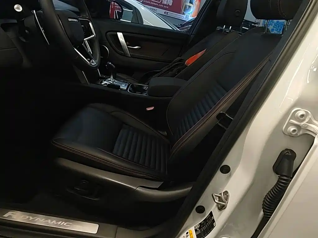 Land Rover Discovery Sport 2023 249PS R-Dynamic SE Performance Technology Version фото 15