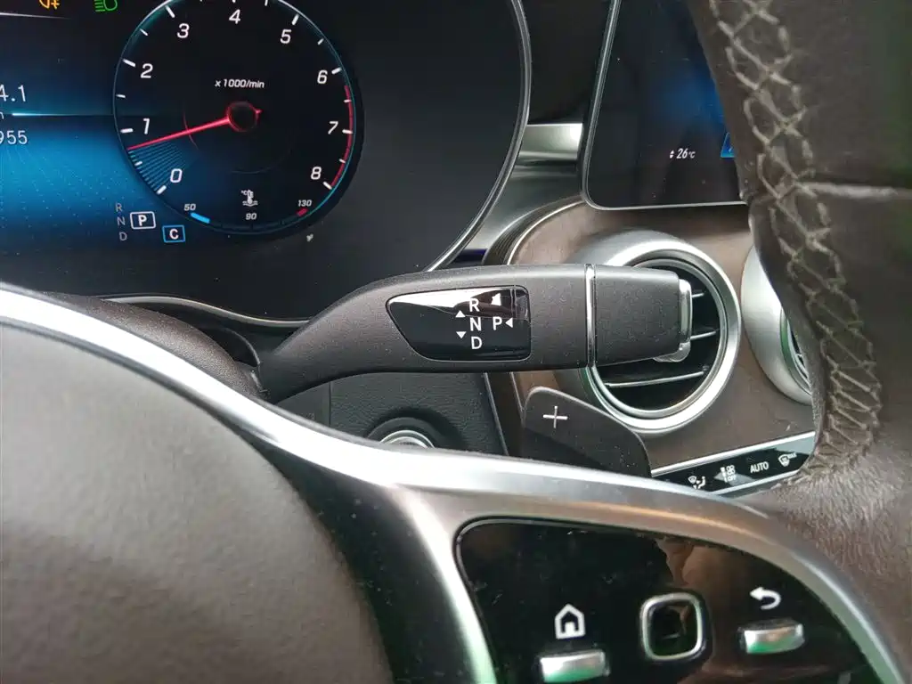 Mercedes-Benz GLC 2022 Facelift II GLC 260 L 4MATIC Luxury фото 10
