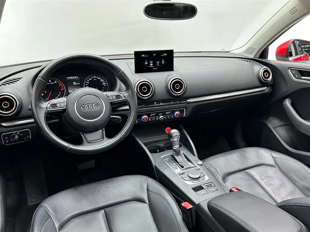 Audi A3 2015 Limousine 35 TFSI Millionth Anniversary Comfort Enjoyment Type фото 11