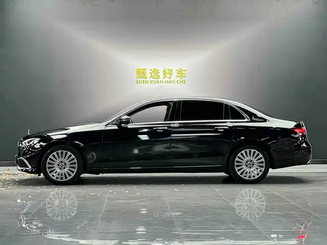 Mercedes-Benz E-Class 2021 E 300 L Luxury — фото 3