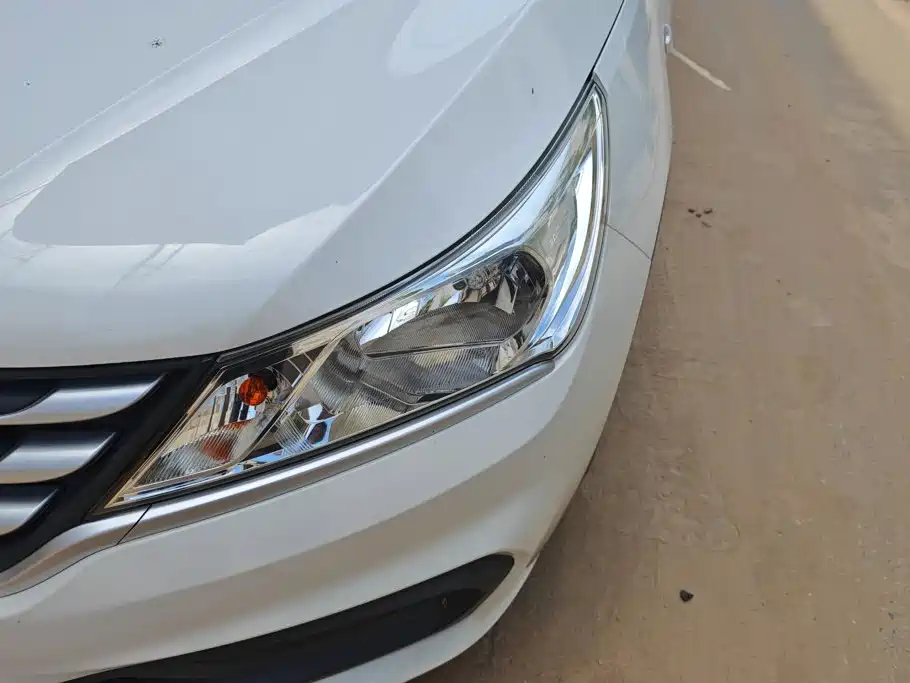 Baojun 310 2019 2020 1.2L Manual Comfort Edition