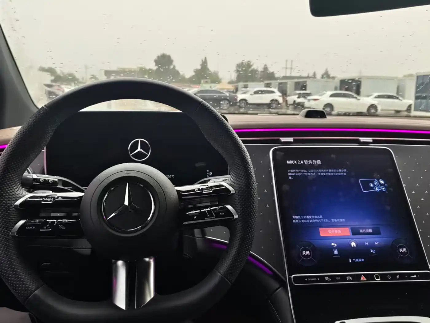 MERCEDES-BENZ EQE SUV