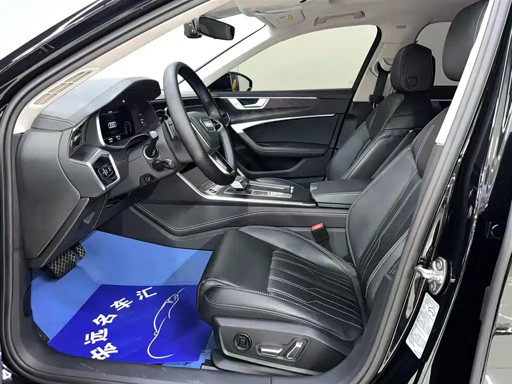 Audi A6L 2024 45 TFSI quattro Exclusive Elegance фото 6