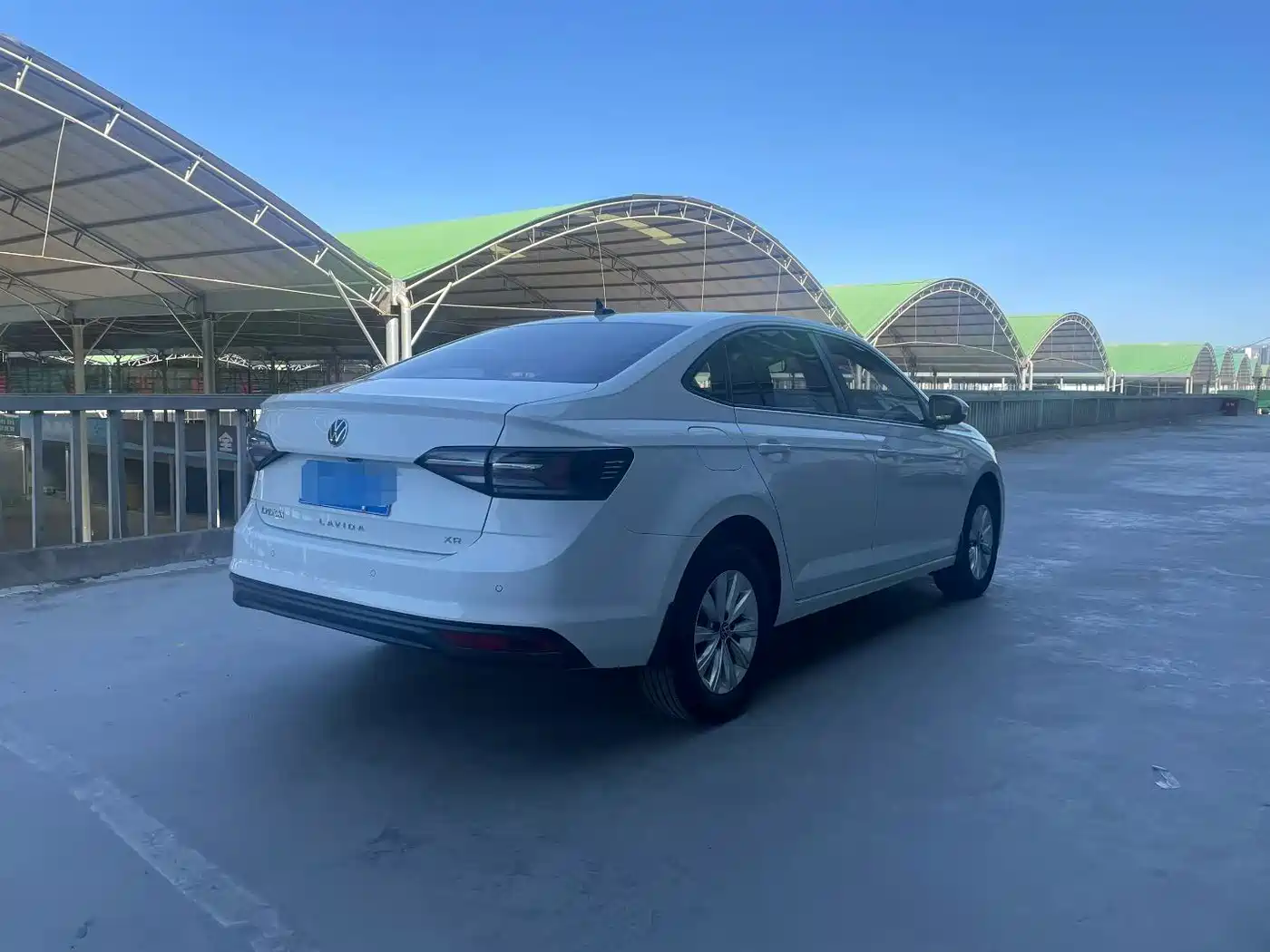 Volkswagen Lavida 2023 Xinrui 1.5L Auto Xinyi Edition фото 6