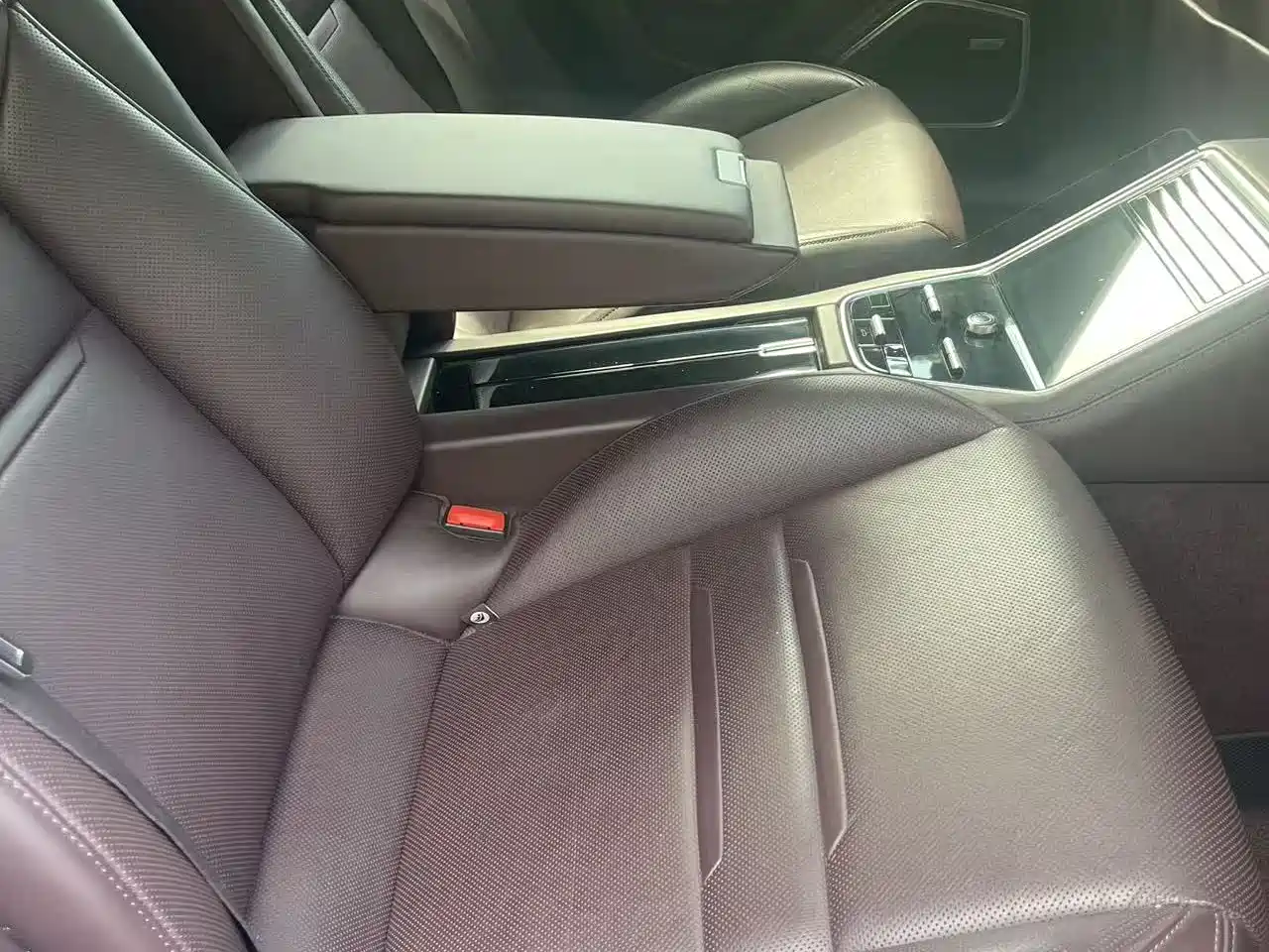 Porsche Panamera 2017 Panamera 3.0T фото 9