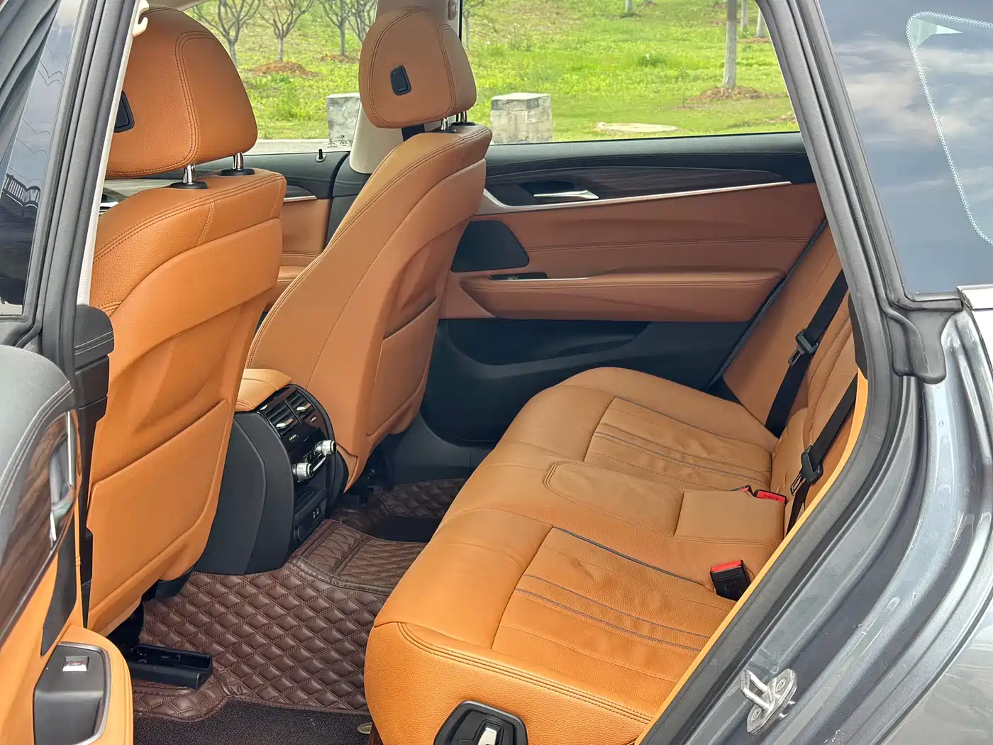 BMW 6 Series GT 2021 630i Luxury Design Package фото 9