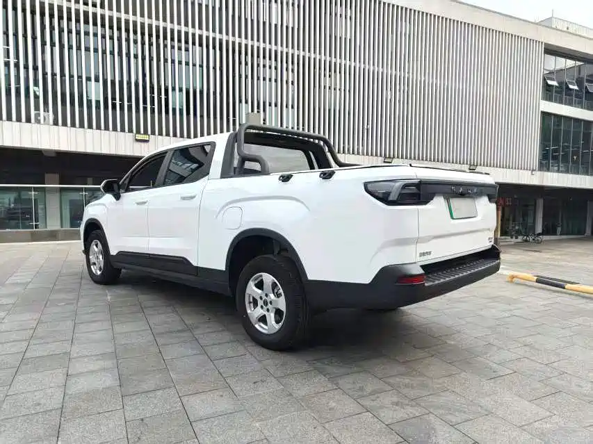Geely Radar Radar King Kong 2025 2025 EM-P 4WD Long Bed Thousand-Mile King Kong