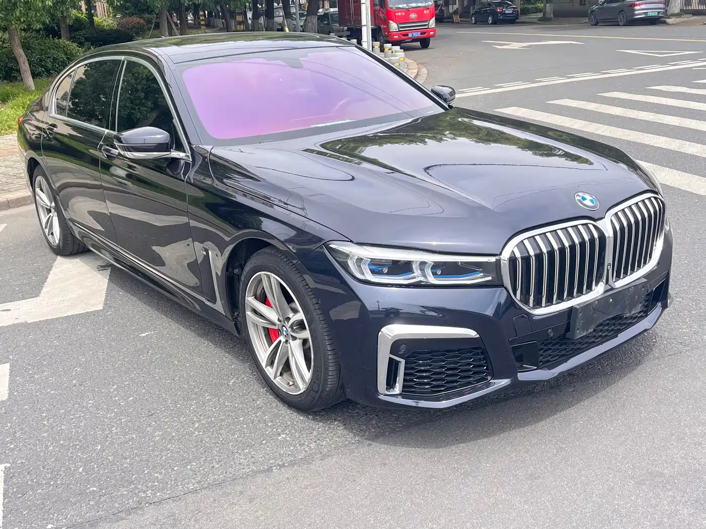 BMW 7 Series 2018 730Li Leading Type M Sport Package фото 3