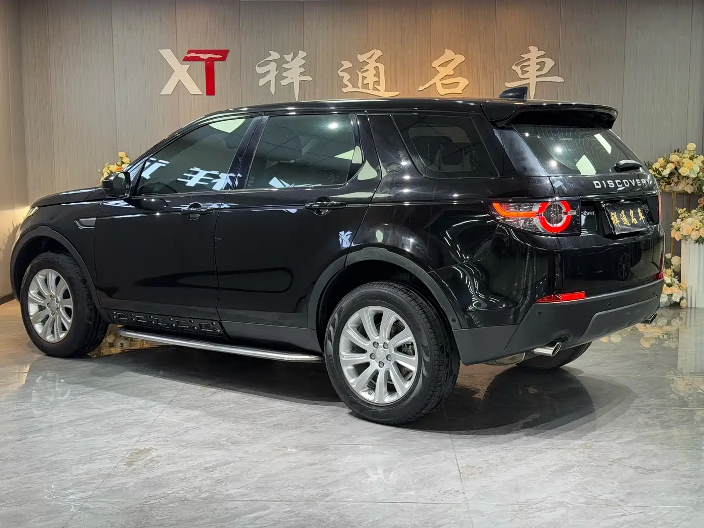 Land Rover Discovery Sport 2019 240PS SE Edition China V фото 16