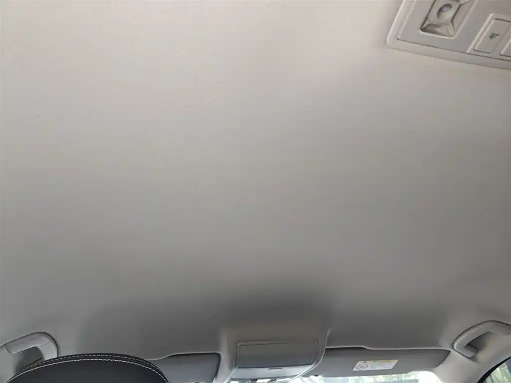 Volkswagen Tiguan L 2017 330TSI Automatic 2WD Comfort Edition фото 9