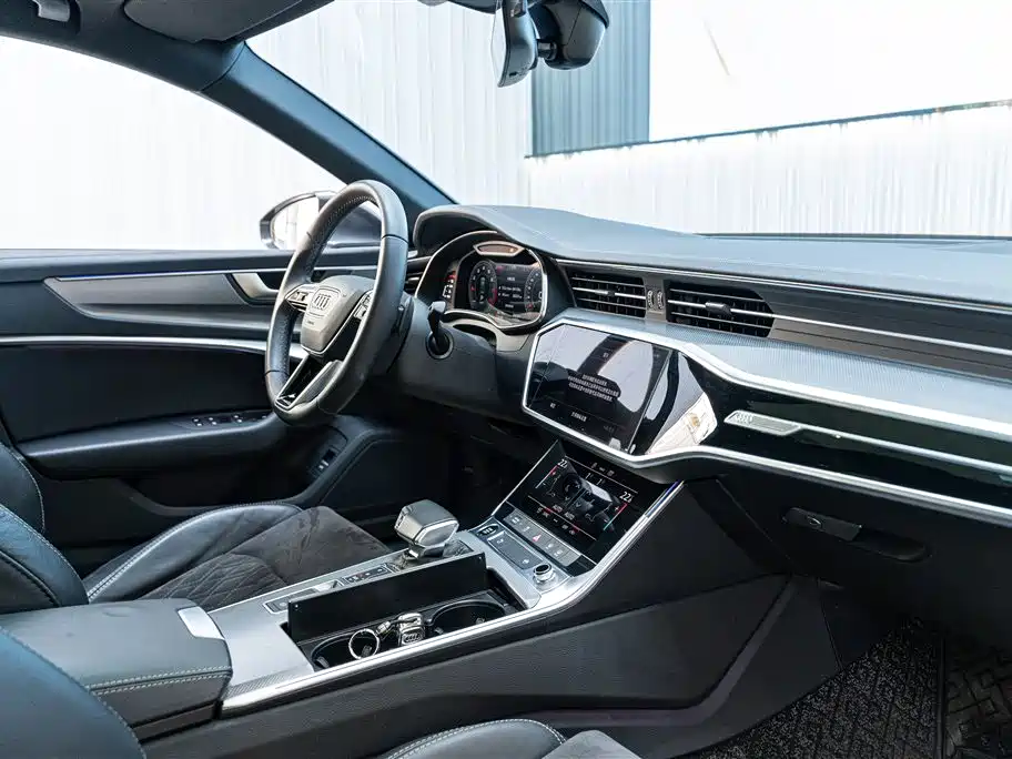 Audi A6L 2022 45 TFSI Premium Dynamic фото 14