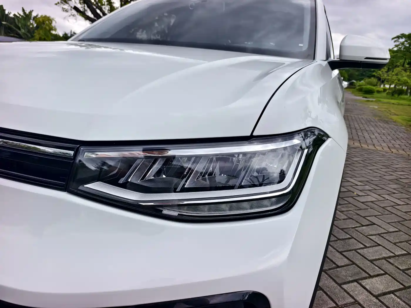Volkswagen Tharu 2025 2025 Model Rising Star 1.5L Advance Edition