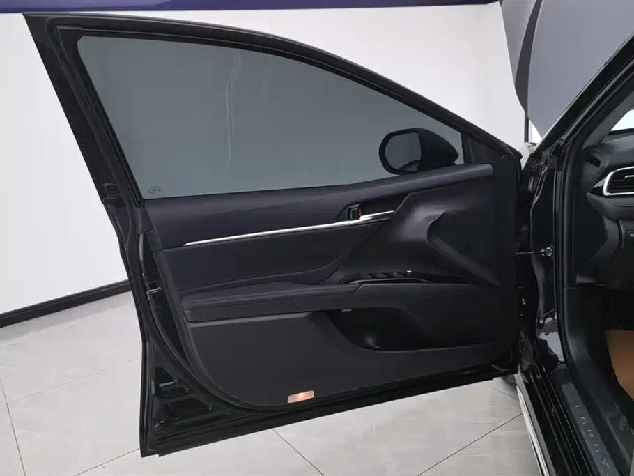 Toyota Camry 2023 2.5G Luxury Edition фото 7