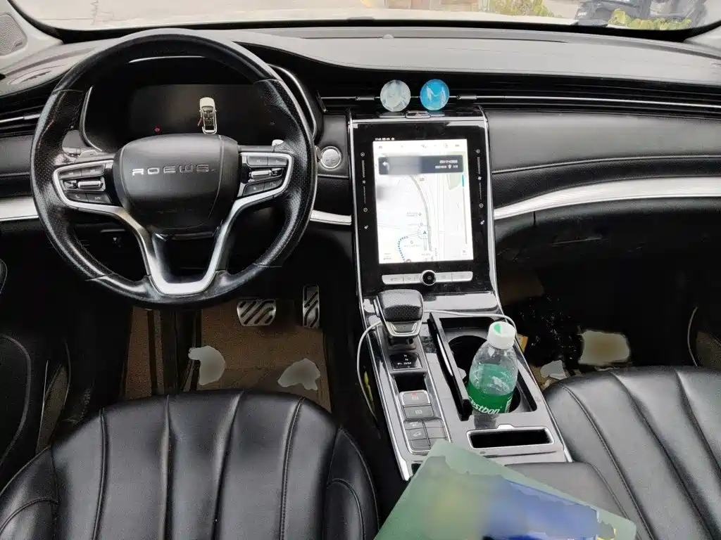 Фото 13 - Roewe RX5 MAX