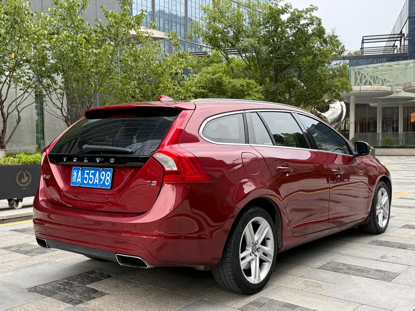 Volvo V60 2014 2014 T5 Wisdom & Elegance