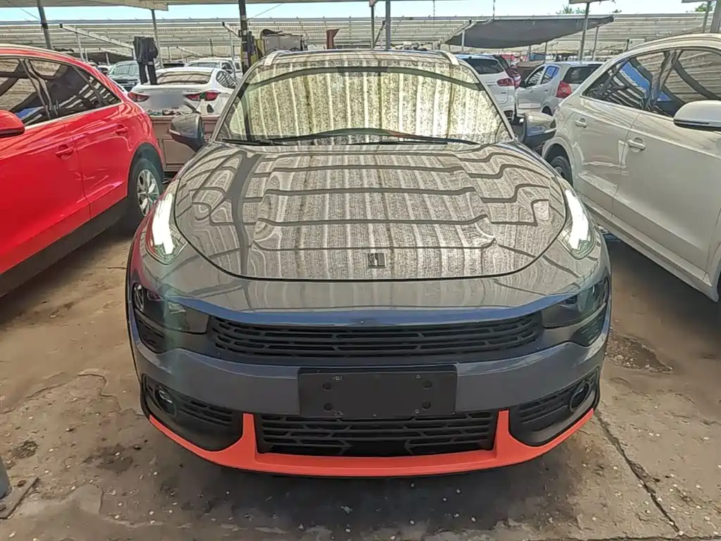 Lynk & Co 02 2018 1.5T DCT 2WD Shine Edition China V фото 3
