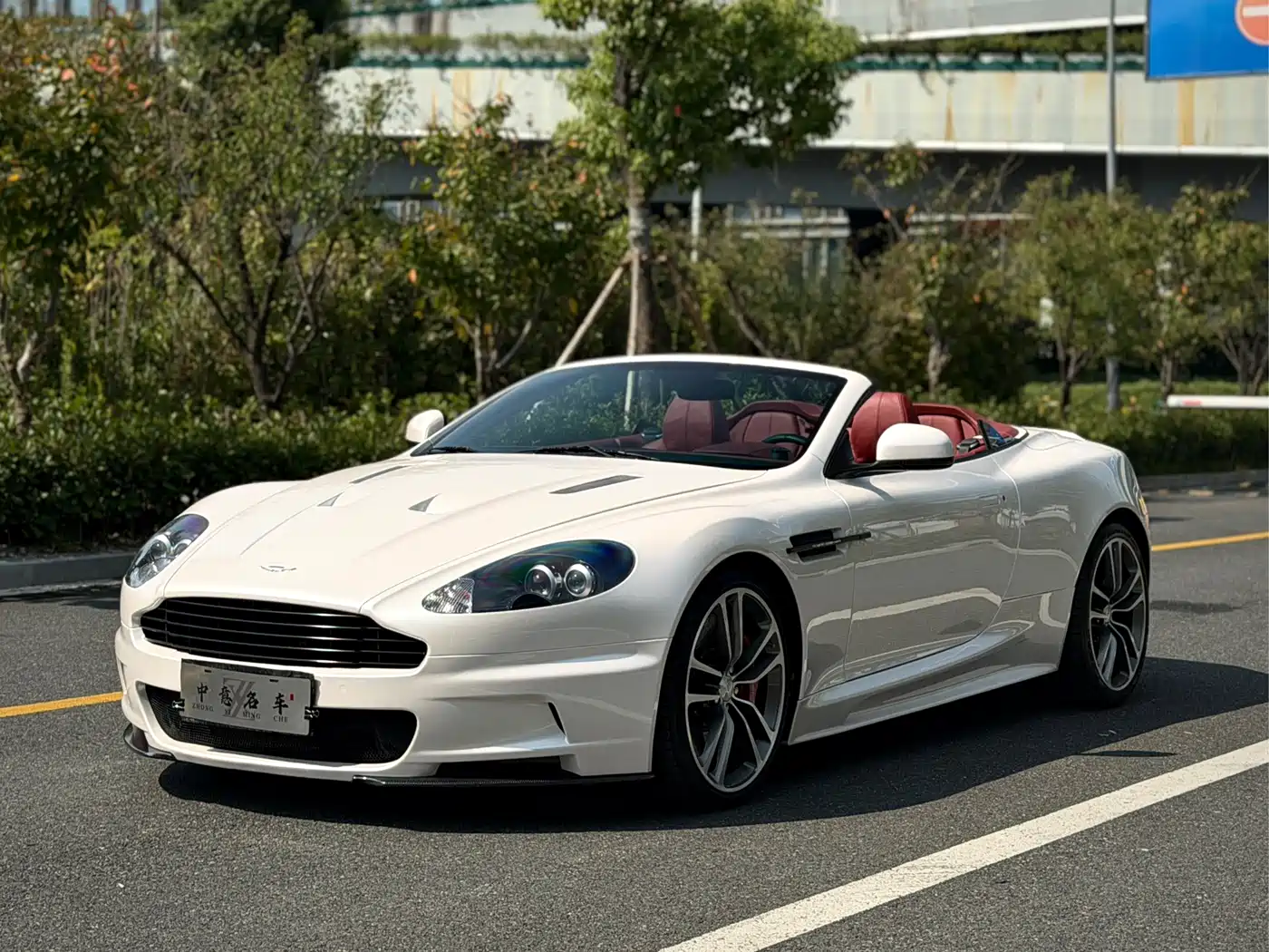 Aston Martin DBS 2012 2009 6.0 Touchtronic Volante