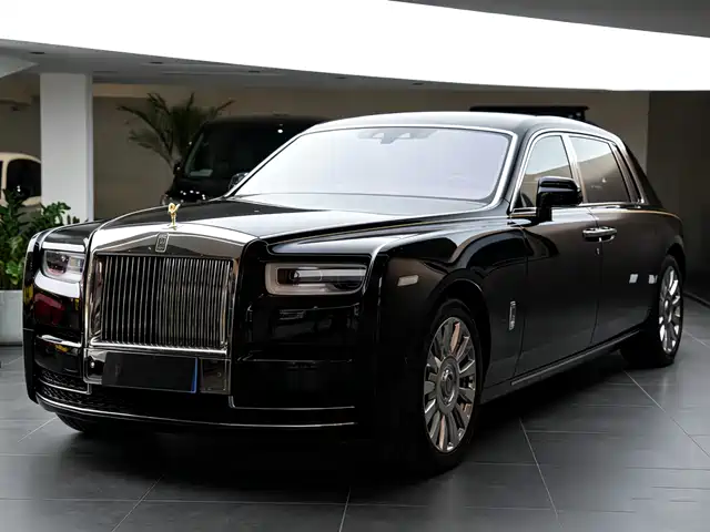 rolls-royce phantom