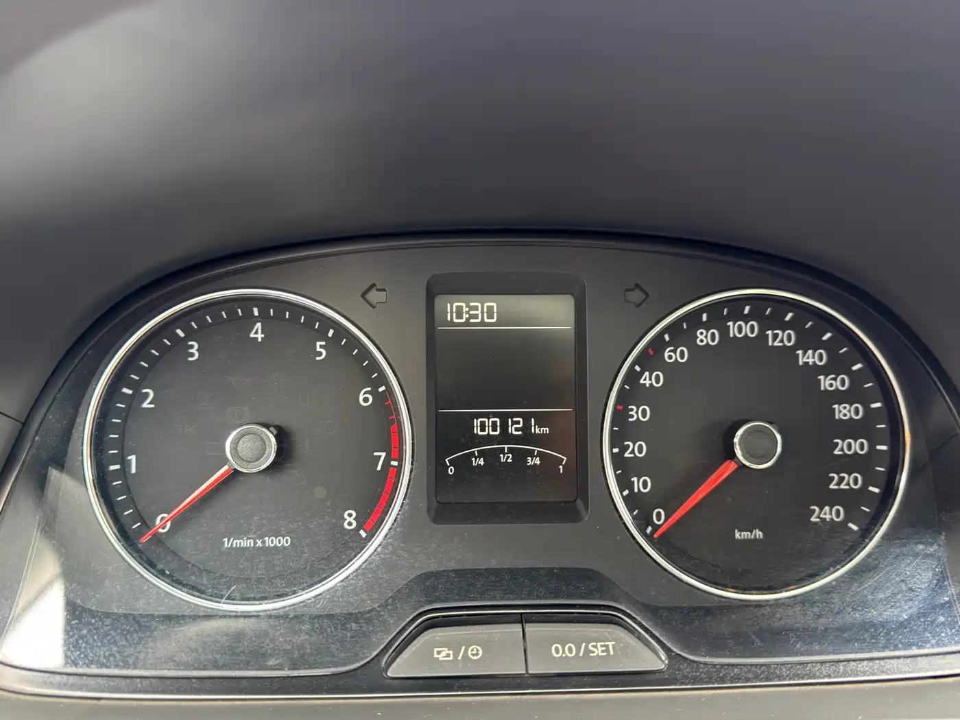 Volkswagen Lavida Tour 2013 1.4TSI Automatic Comfort фото 17