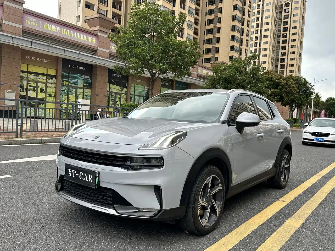 Lynk & Co 06 EM-P 2022 PHEV 84KM Range Pro