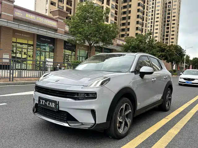  Lynk & Co Lynk & Co 06 EM-P 2022 PHEV 84KM Range Pro