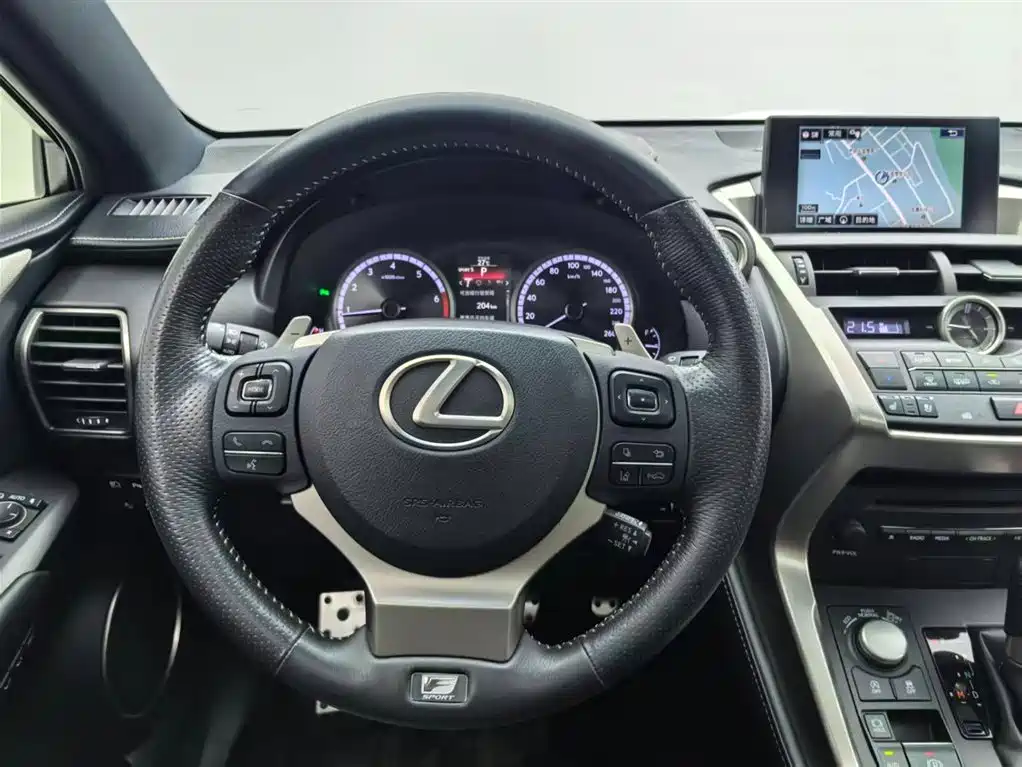 Lexus NX 2015 200t AWD F SPORT фото 5