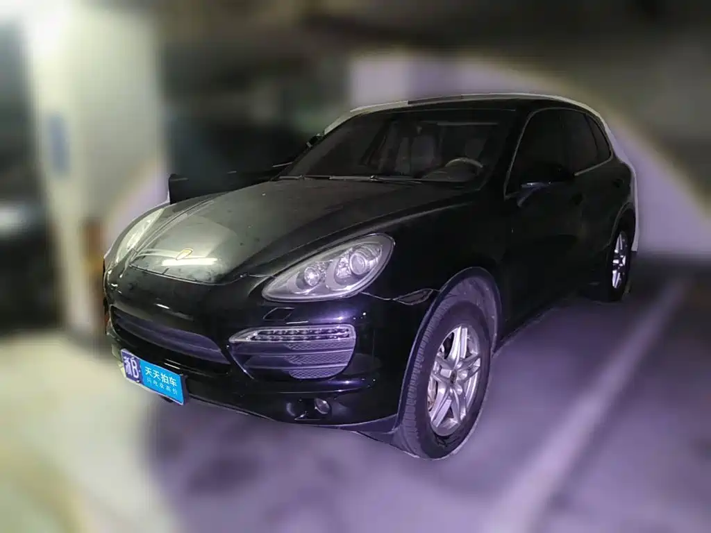 Фото 1 - Porsche Cayenne